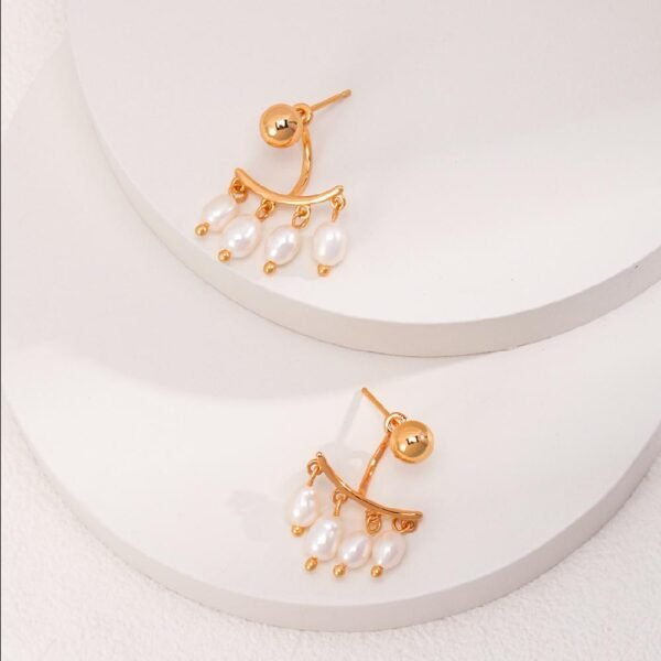 Versatile Grain Pearls Earrings/Studs - Ma'at