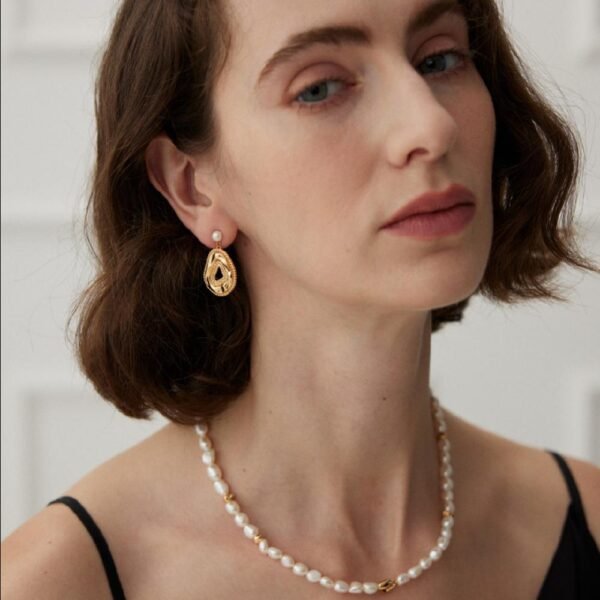 Irregular-shaped Pearl Drop Earrings - Aphrodite