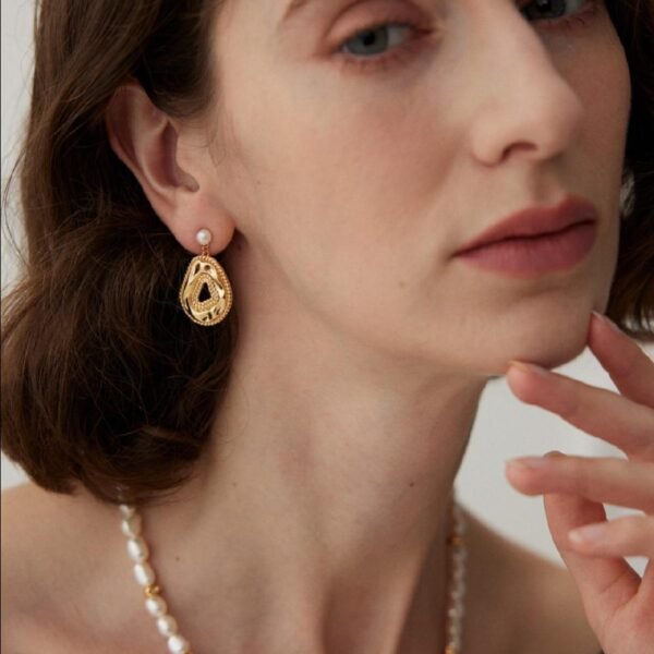 Irregular-shaped Pearl Drop Earrings - Aphrodite